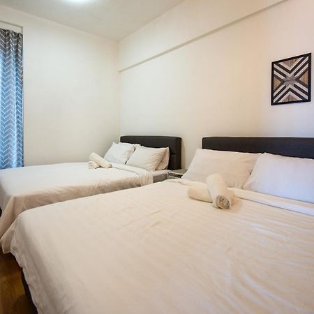 Casa Orient @ Macalister 218 ❈中路218东方之家 3Br 8Pax Apartment Джордж Таун Екстериор снимка